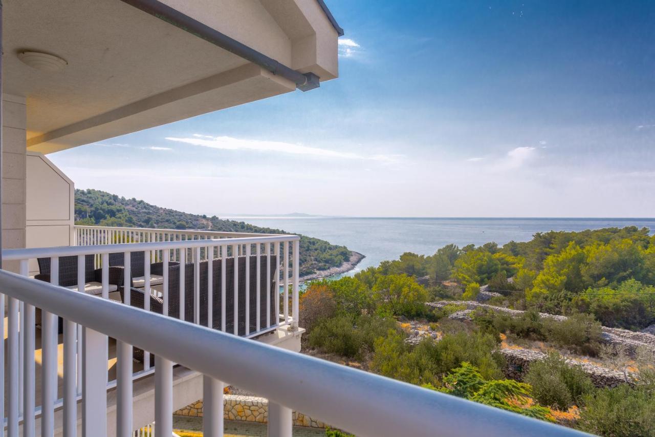 Sunlight Apartment Hvar Đảo Hvar Ngoại thất bức ảnh